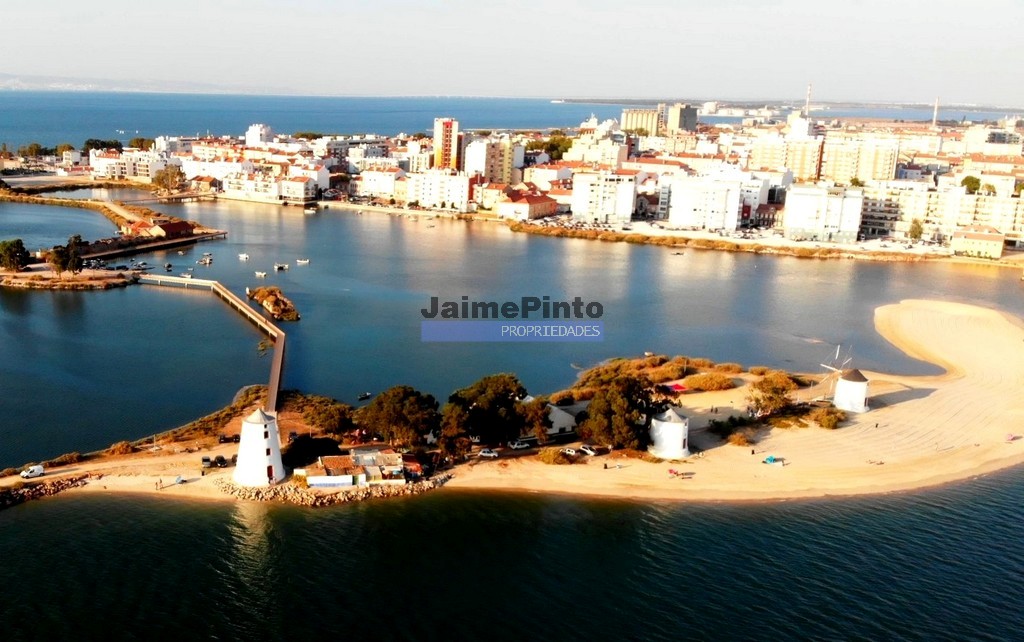 Terreno p/ contr. altura