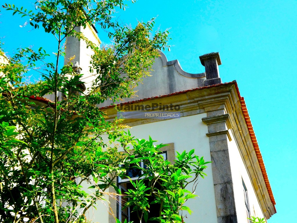 Hotel - >=T6 - AVEIRO